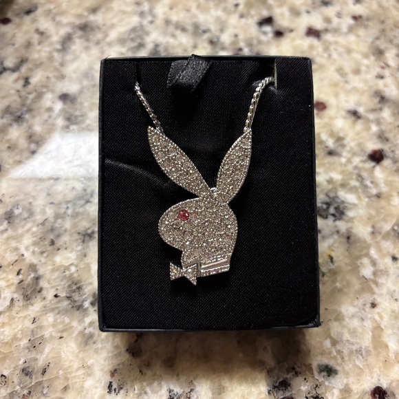 Playboy Bunny Pendant - Picture 3 of 5